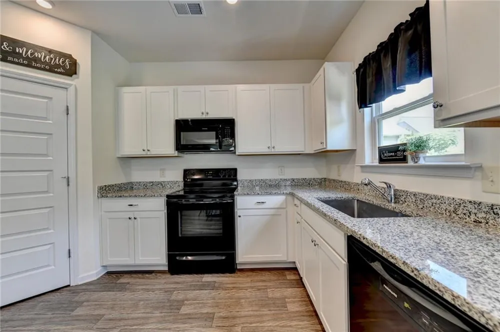 20 Eagle Drive NW Rome, GA 30165