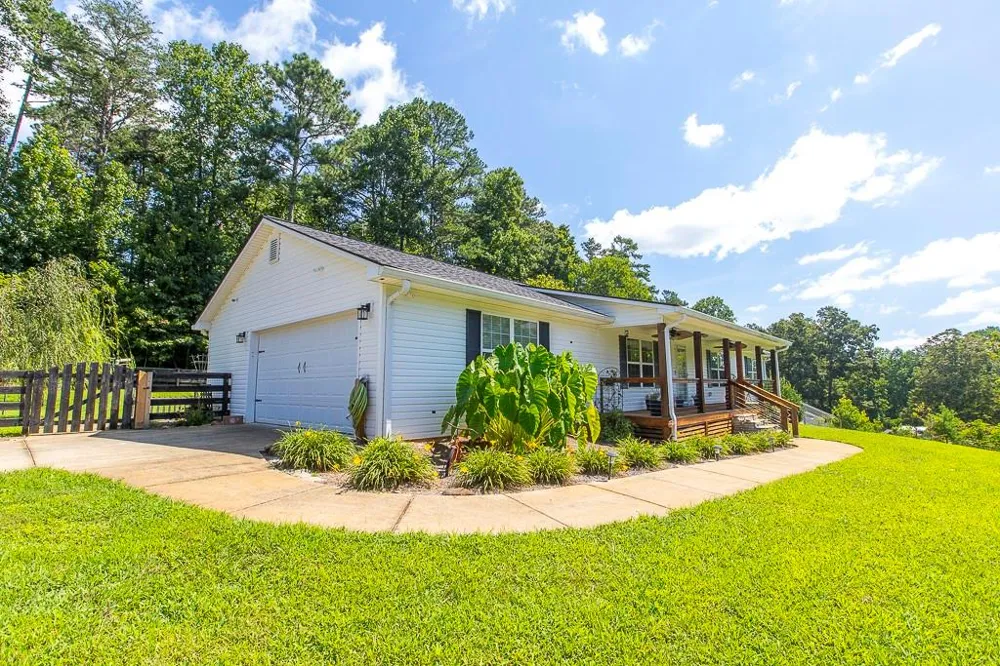 2456 Highway 53 W Dawsonville, GA 30534