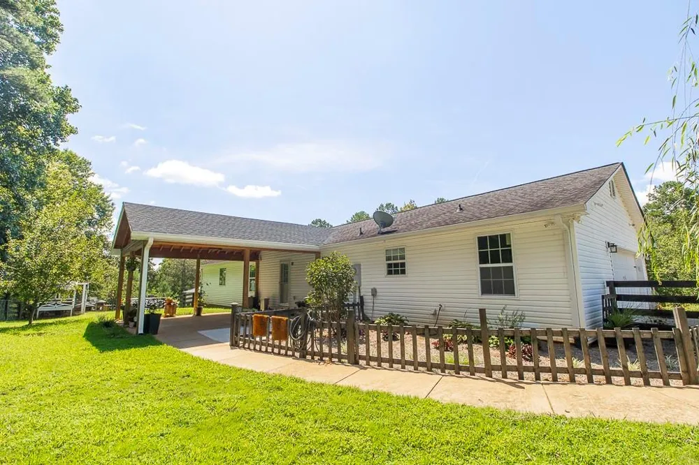 2456 Highway 53 W Dawsonville, GA 30534
