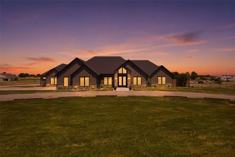 2223 Grass Roots Road Tolar, TX 76476