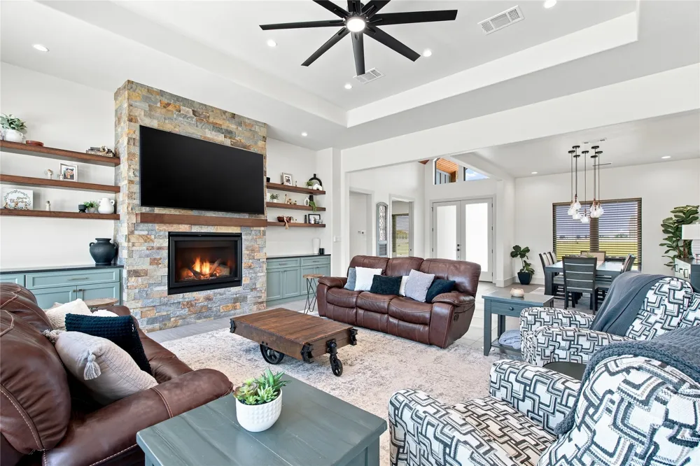 2223 Grass Roots Road Tolar, TX 76476