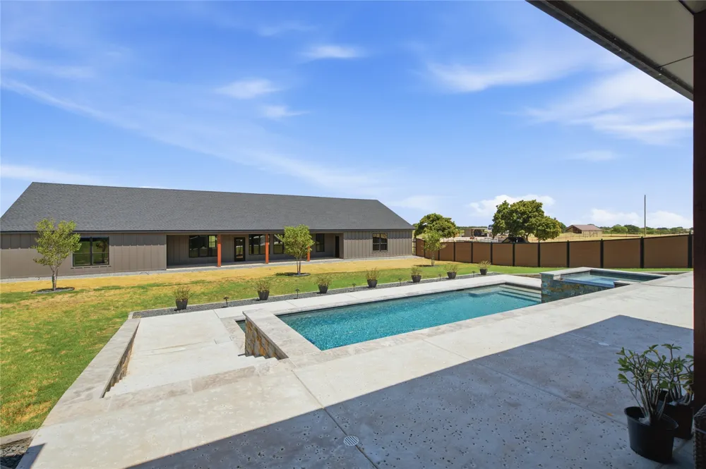 2223 Grass Roots Road Tolar, TX 76476