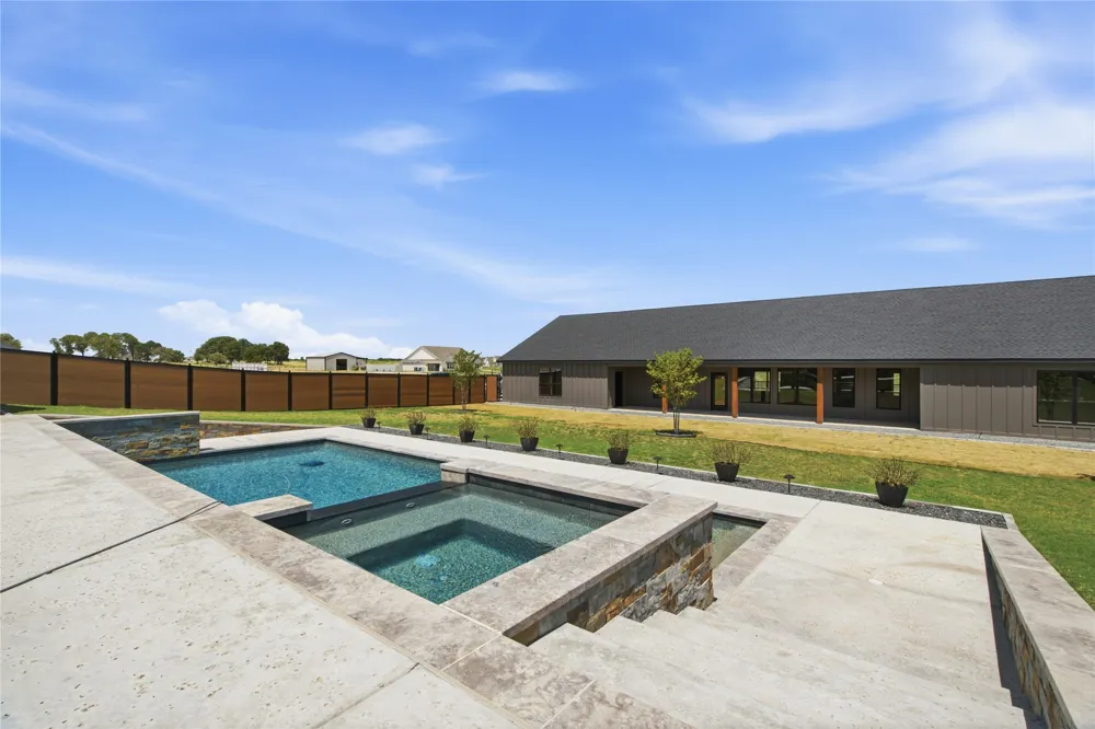 2223 Grass Roots Road Tolar, TX 76476