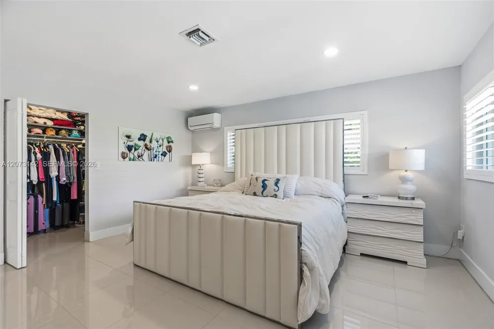 932 Bird Rd Coral Gables, FL 33146