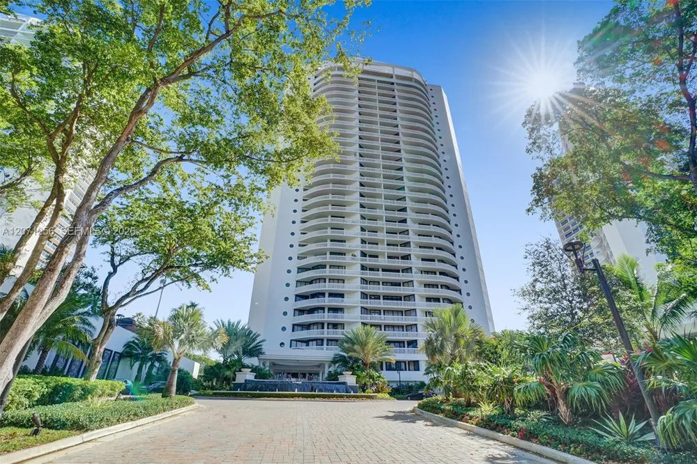 3000 Island Blvd #1201 Aventura, FL 33160
