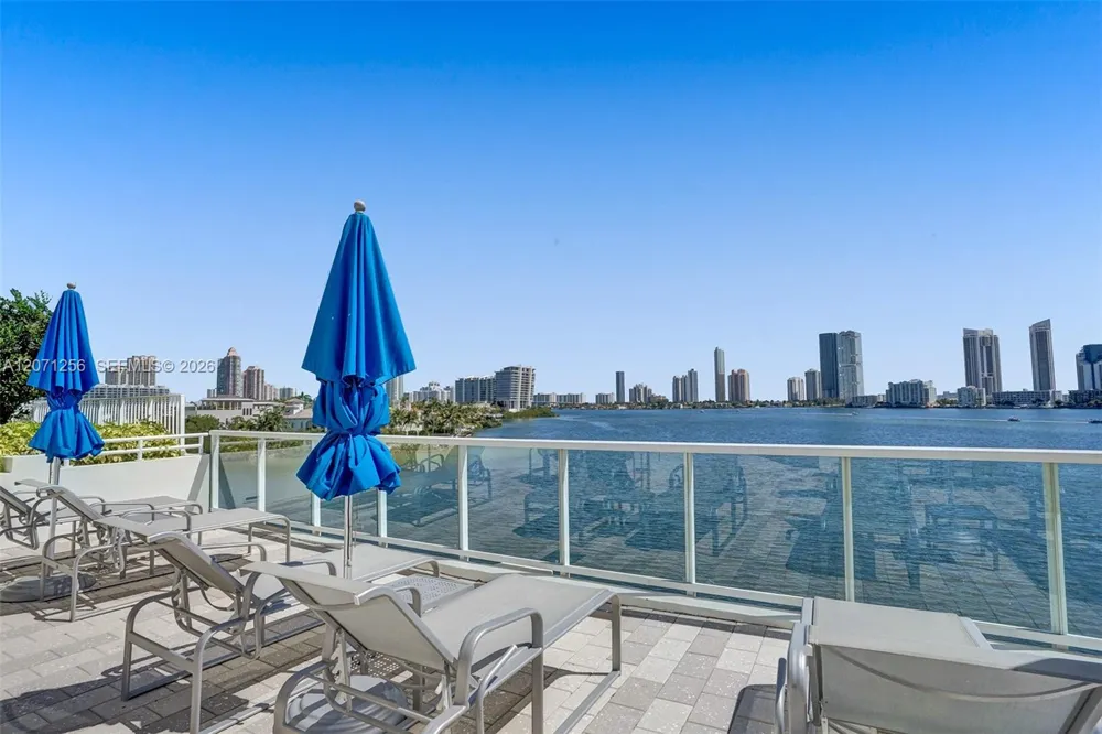 3000 Island Blvd #1201 Aventura, FL 33160