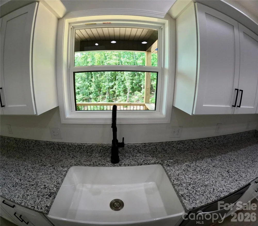 20 Big Sky Drive Marion, NC 28752