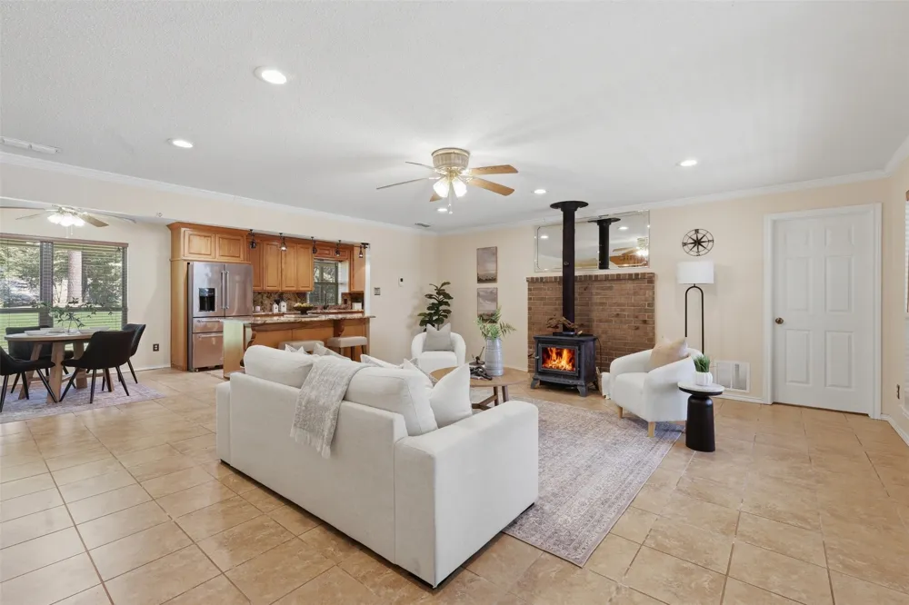 182 County Road 2938 Pittsburg, TX 75686