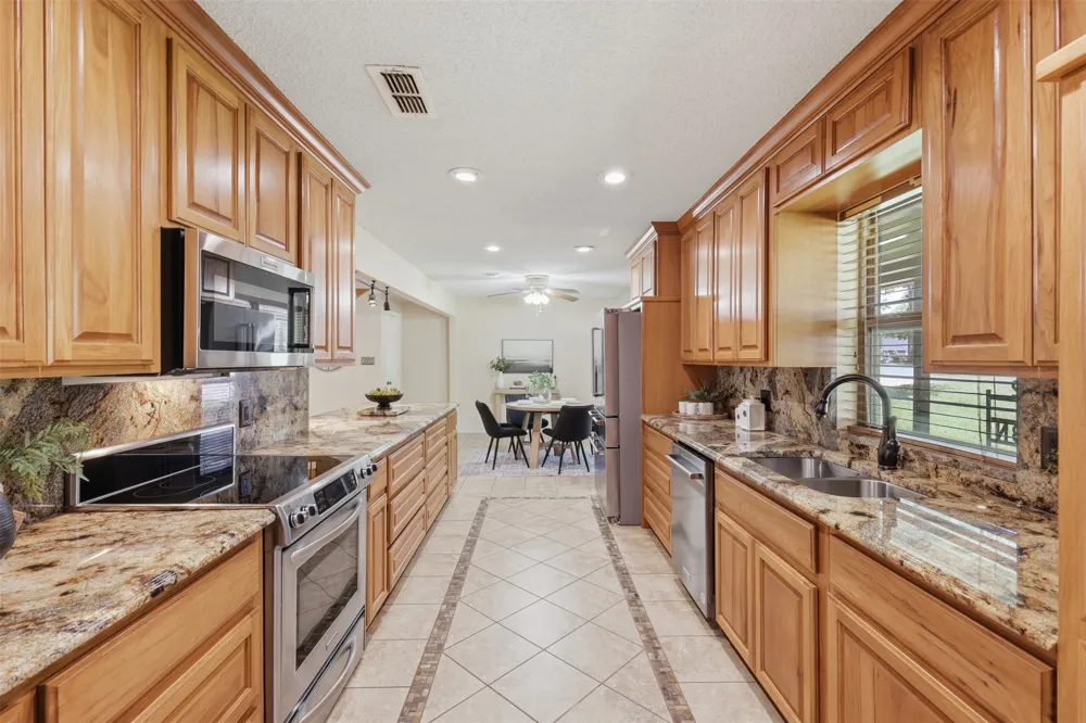 182 County Road 2938 Pittsburg, TX 75686