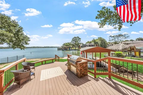 764 Lake View Drive