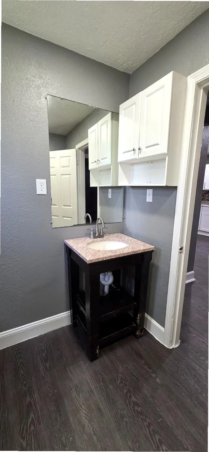 5701 County Road 288 #7 Angleton, TX 77515