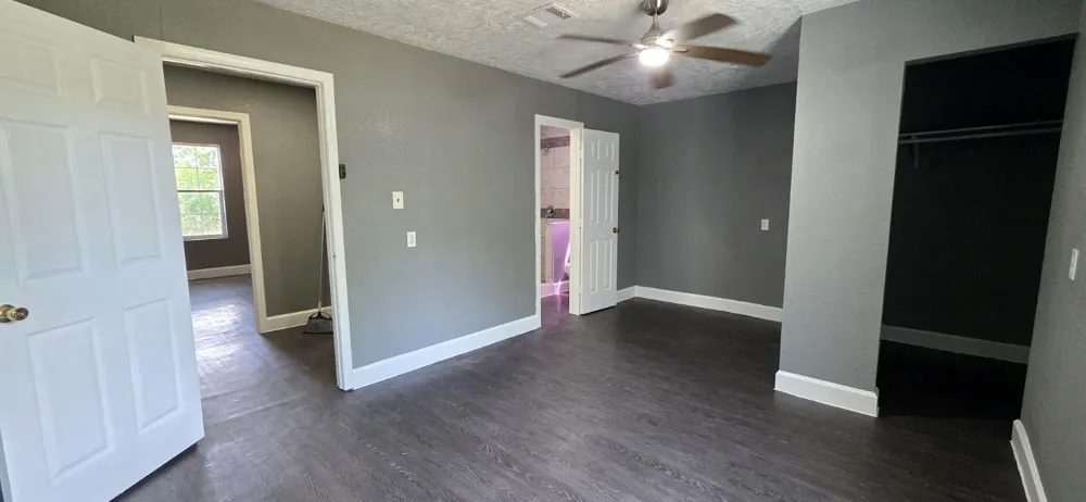 5701 County Road 288 #7 Angleton, TX 77515