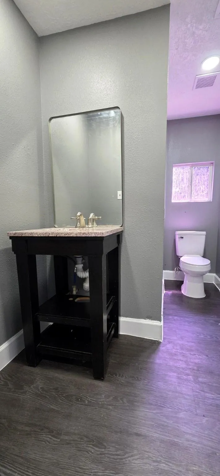 5701 County Road 288 #7 Angleton, TX 77515