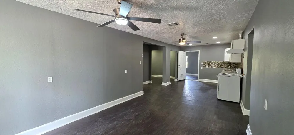 5701 County Road 288 #7 Angleton, TX 77515