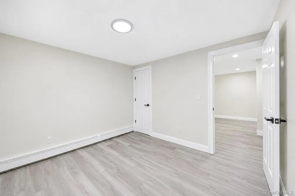 42 Noahs Path Rocky Point, NY 11778