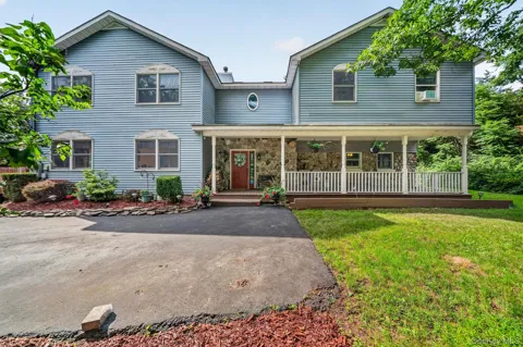 65 Oxford Springs Road