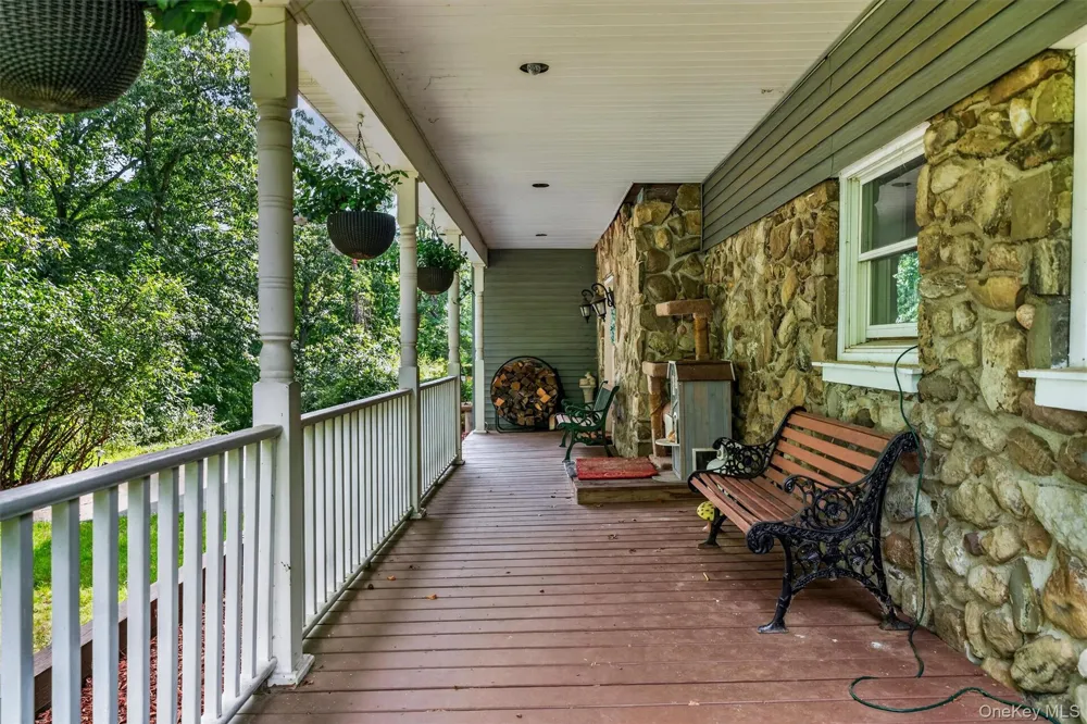 65 Oxford Springs Road Chester, NY 10918