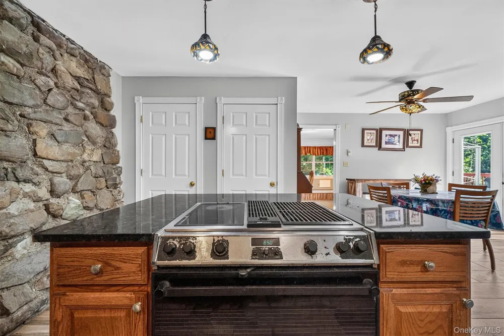 65 Oxford Springs Road Chester, NY 10918