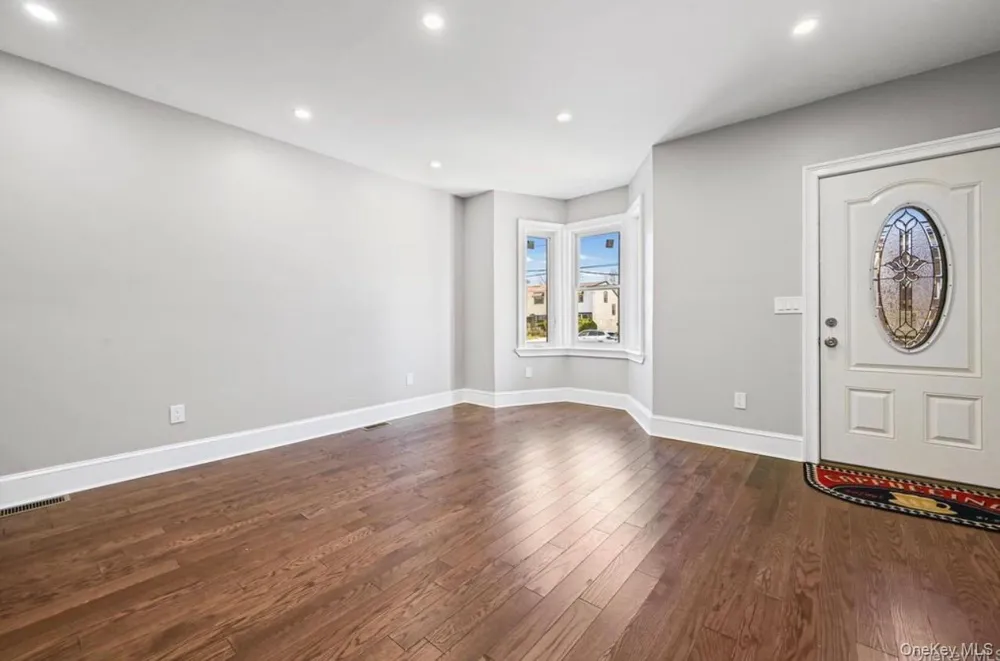 11521 143rd St #1 Jamaica South, NY 11436