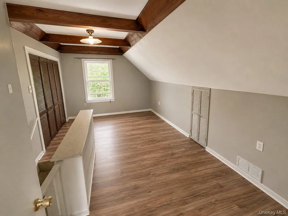 17 Greenview Avenue Monticello, NY 12701