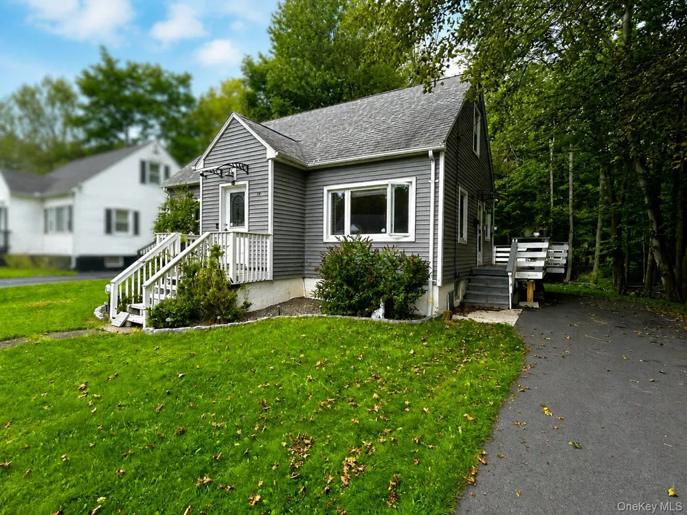 17 Greenview Avenue Monticello, NY 12701