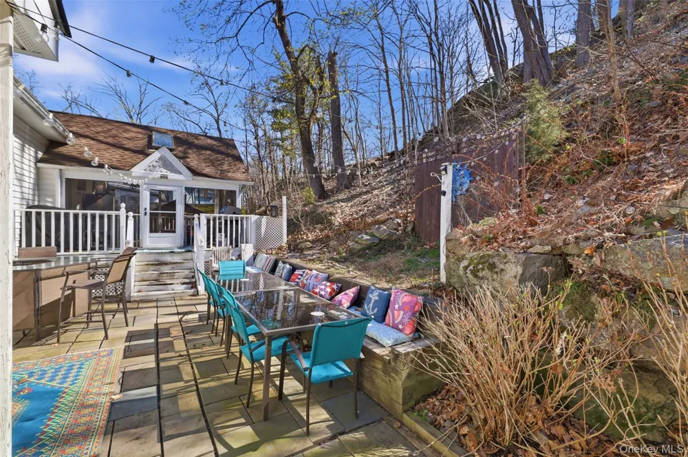 24 Mountain Road Cornwall on Hudson, NY 12520