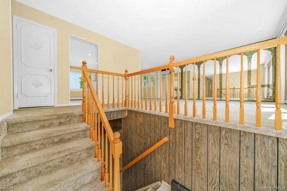 221 Roosevelt Avenue Massapequa Park, NY 11762