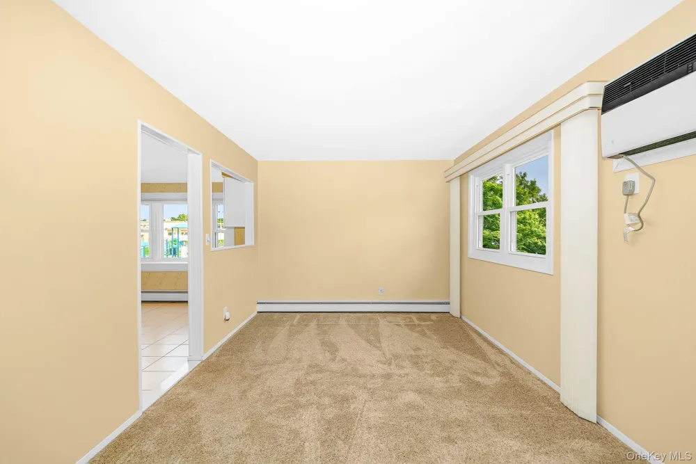 221 Roosevelt Avenue Massapequa Park, NY 11762