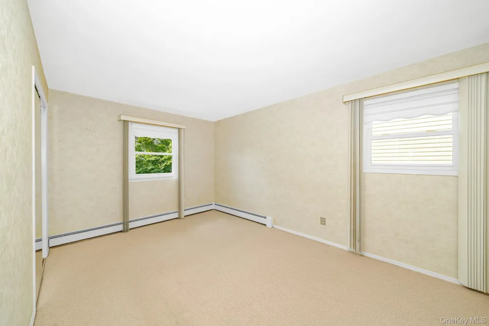 221 Roosevelt Avenue Massapequa Park, NY 11762