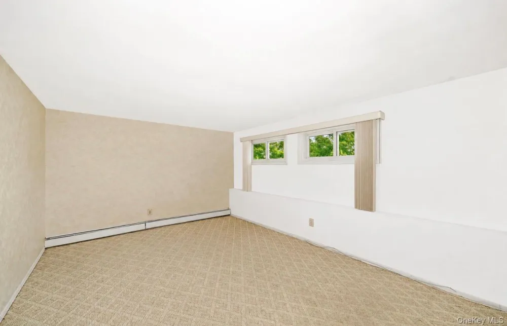 221 Roosevelt Avenue Massapequa Park, NY 11762