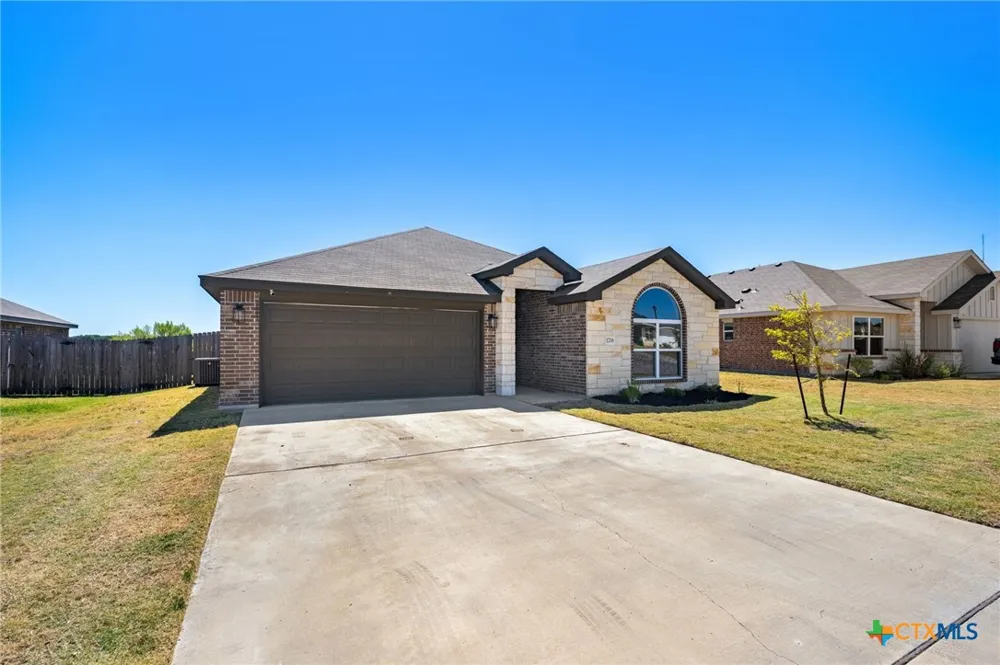 1706 Dryden Avenue Copperas Cove, TX 76522