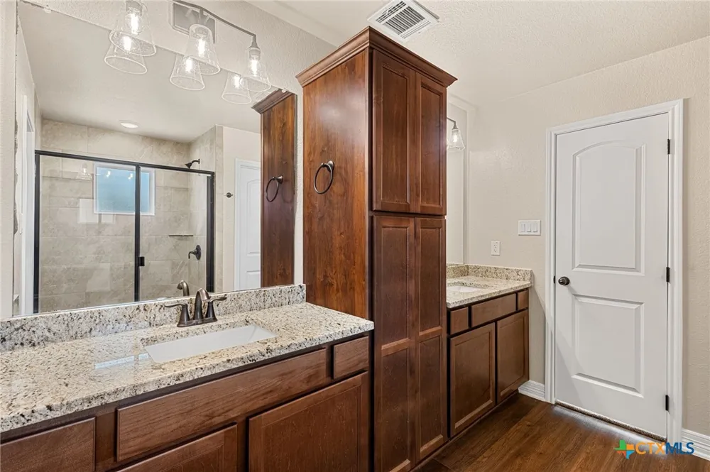 1706 Dryden Avenue Copperas Cove, TX 76522