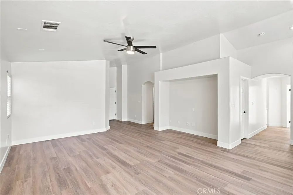 9610 Dusty Wheat Bakersfield, CA 93313
