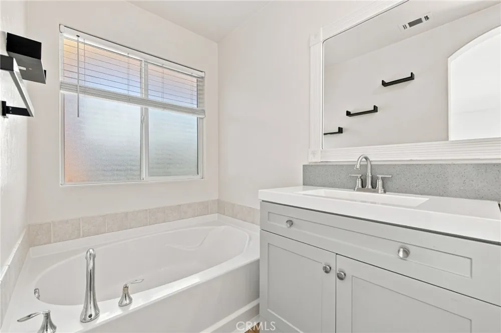 9610 Dusty Wheat Bakersfield, CA 93313