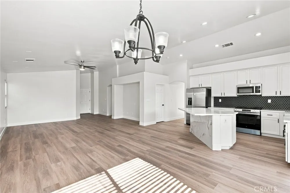 9610 Dusty Wheat Bakersfield, CA 93313