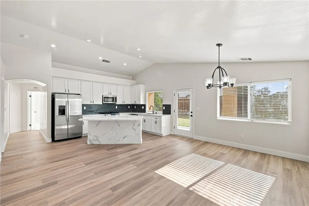 9610 Dusty Wheat Bakersfield, CA 93313