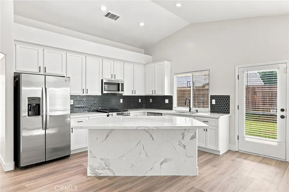 9610 Dusty Wheat Bakersfield, CA 93313