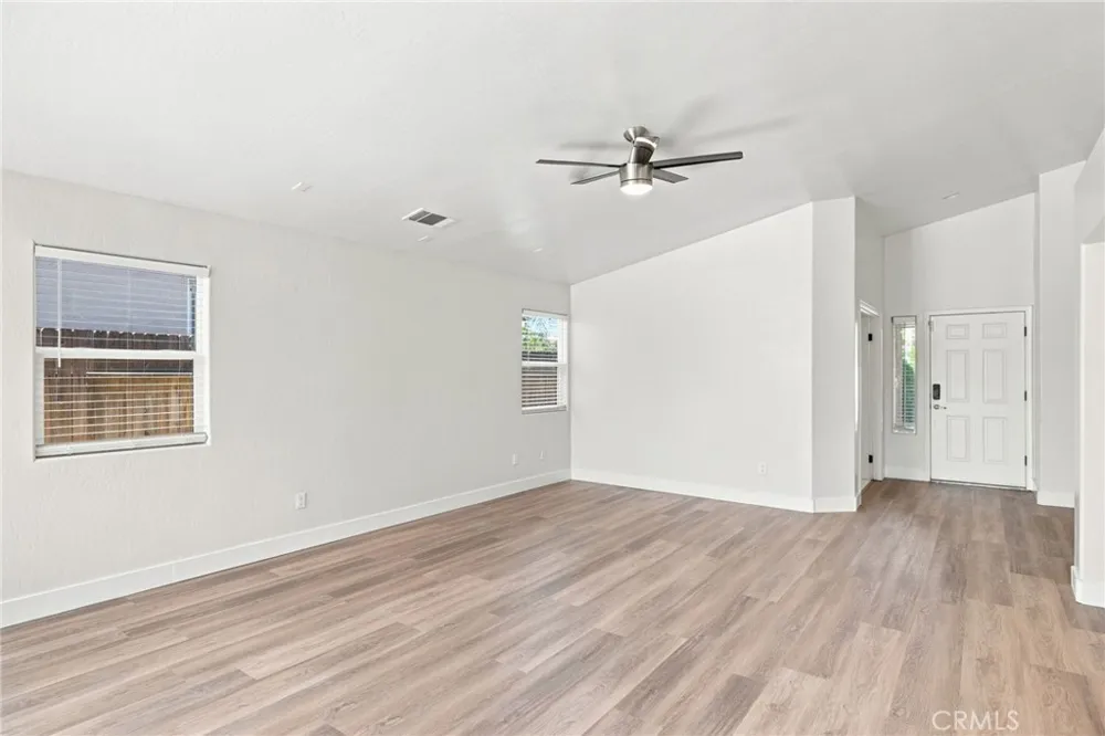 9610 Dusty Wheat Bakersfield, CA 93313