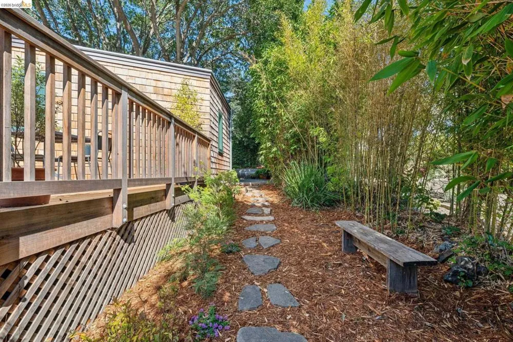 5909 Jordan Ave El Cerrito, CA 94530