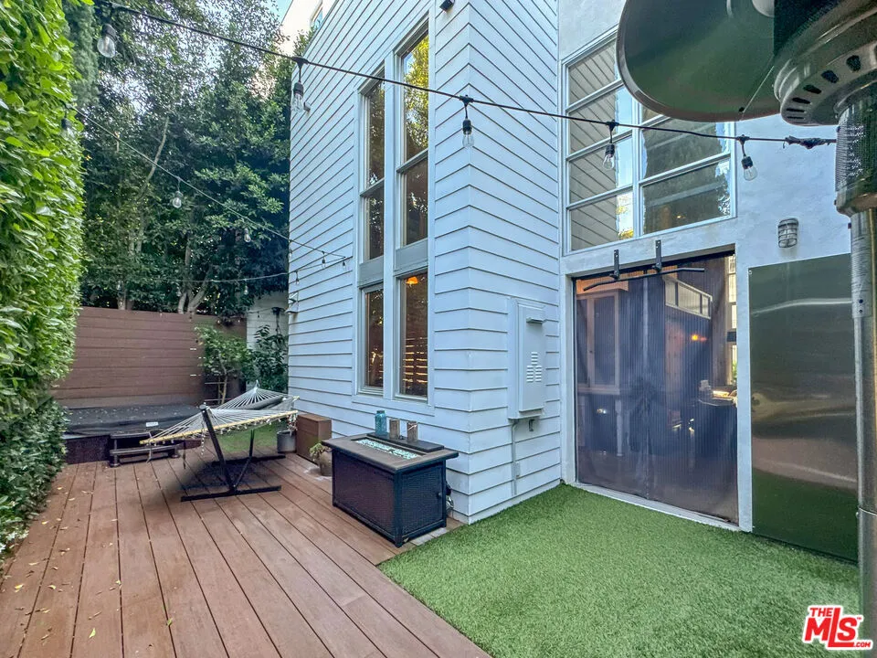 1037 Laurel Avenue #10 West Hollywood, CA 90046