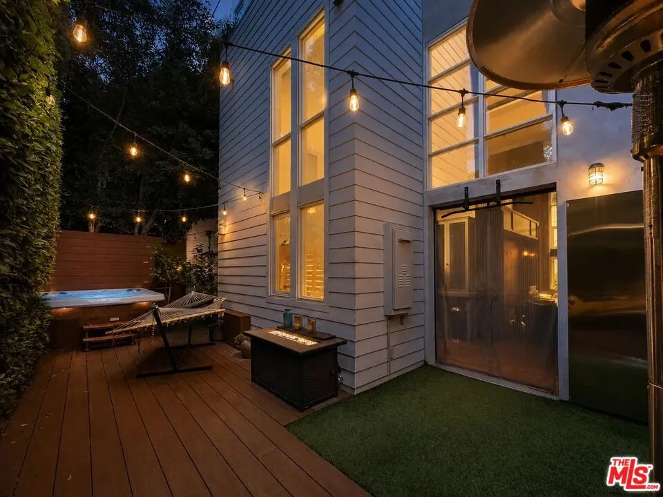1037 Laurel Avenue #10 West Hollywood, CA 90046
