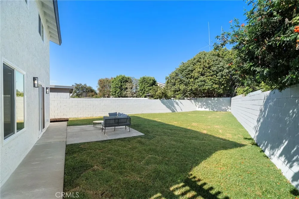 17248 Reimer Street Fountain Valley, CA 92708