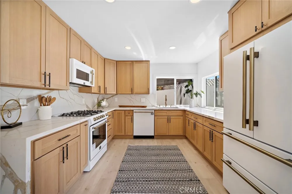 17248 Reimer Street Fountain Valley, CA 92708