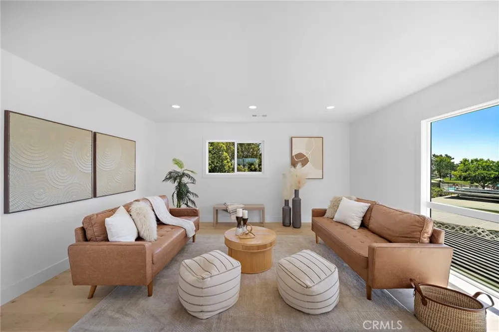 17248 Reimer Street Fountain Valley, CA 92708