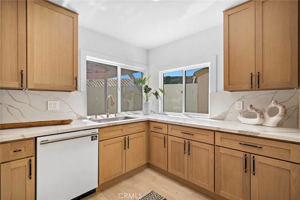 17248 Reimer Street Fountain Valley, CA 92708
