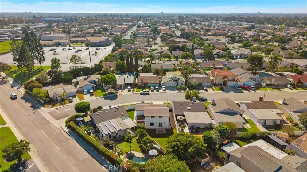 17248 Reimer Street Fountain Valley, CA 92708