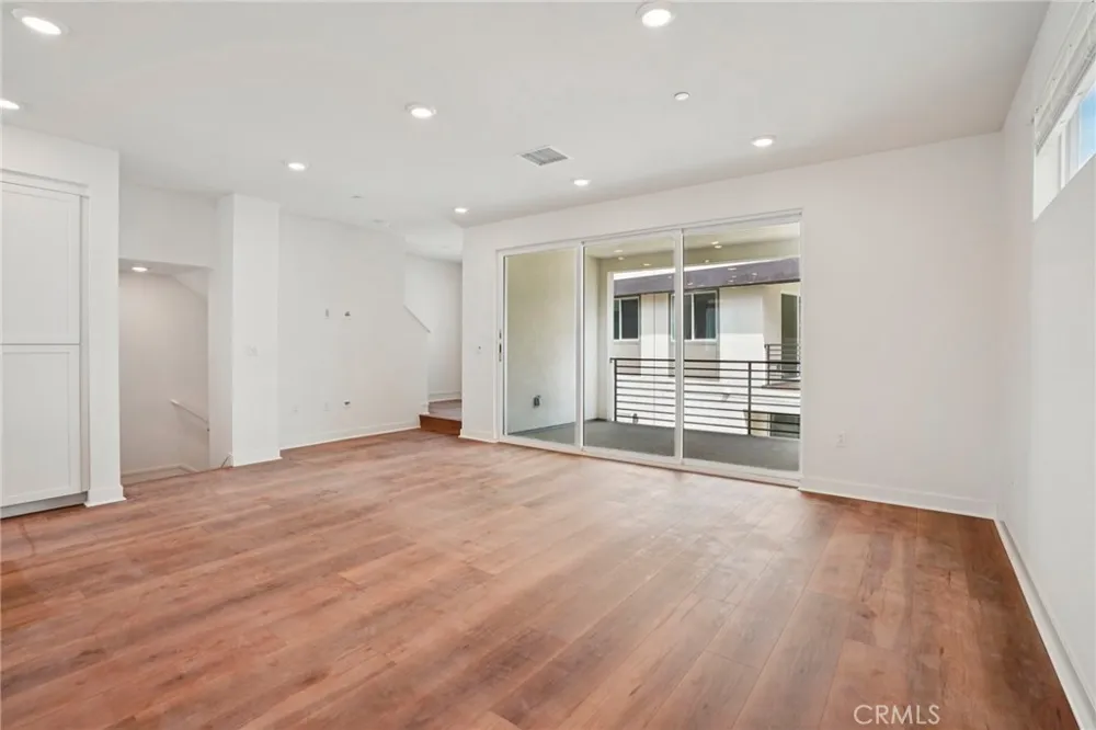 1675 Coral Sea Lane San Pedro, CA 90732