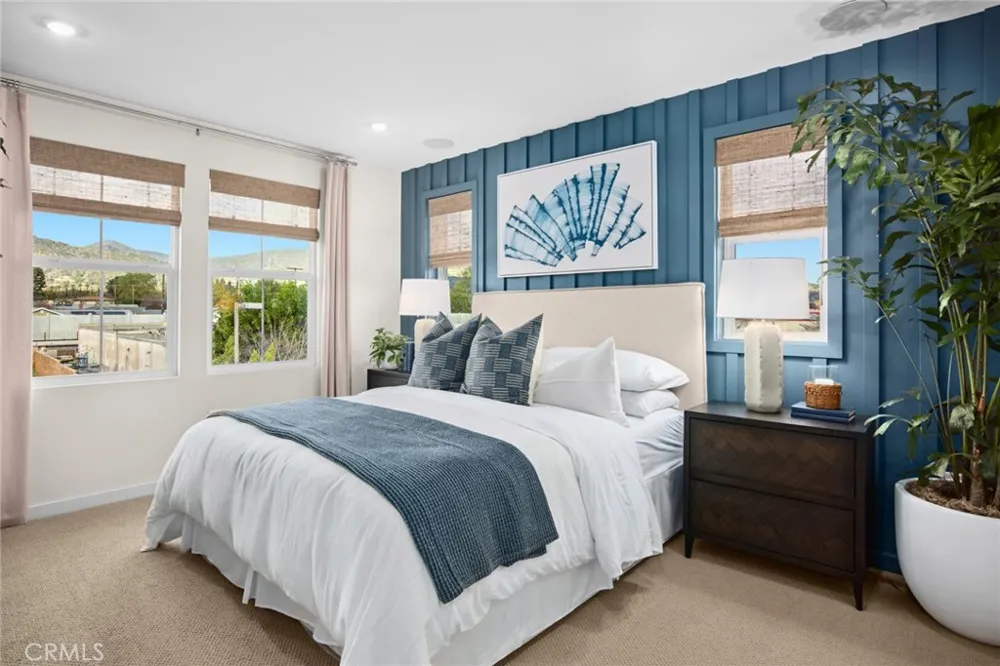 561 Gregory Way Glendora, CA 91740