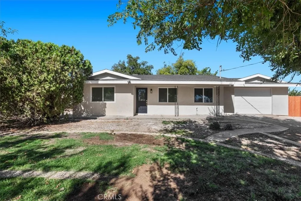 9812 Redwood Hesperia, CA 92345