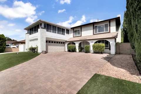2048 Shelby Lane